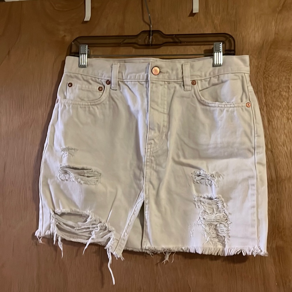 We the free size 27 white denim distressed skirt